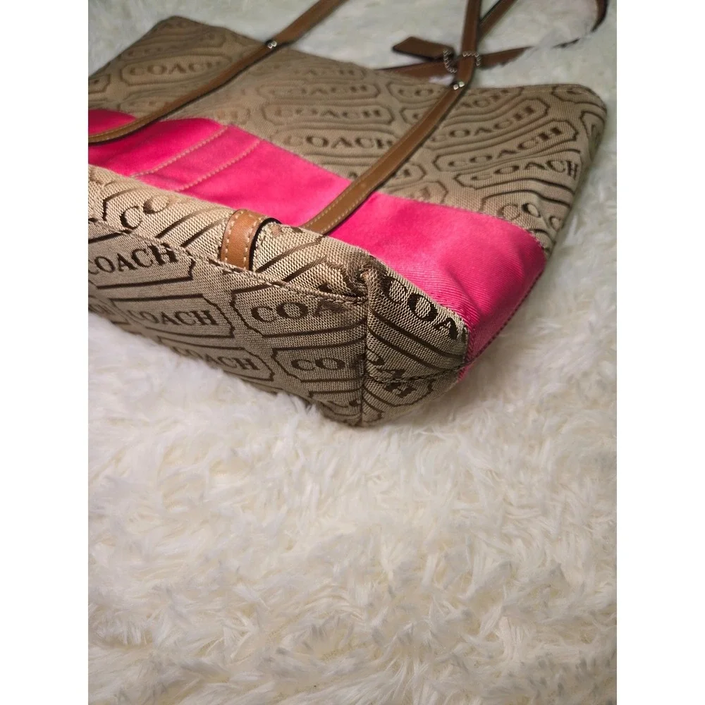 Coach Gallery Optic Print Pink Stripe Tote Bag Purse Handbag